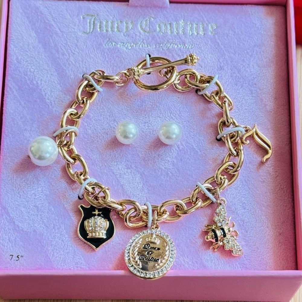 Juicy Couture Charm bracelet Queen of couture Pearl earrings gold Box Set NIB